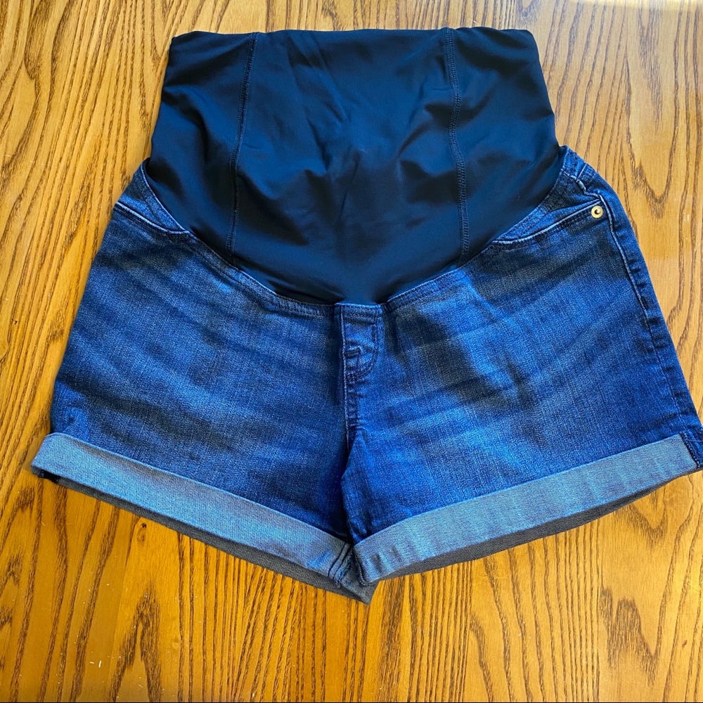 Isabel Maternity Shorts